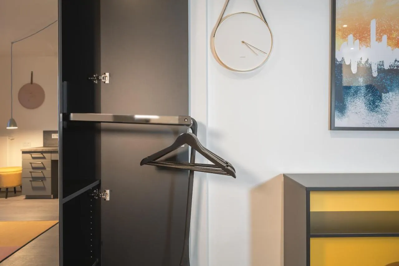 *** Aparthotel Candlewood Suites Berlin Charlottenburg By Ihg Germania