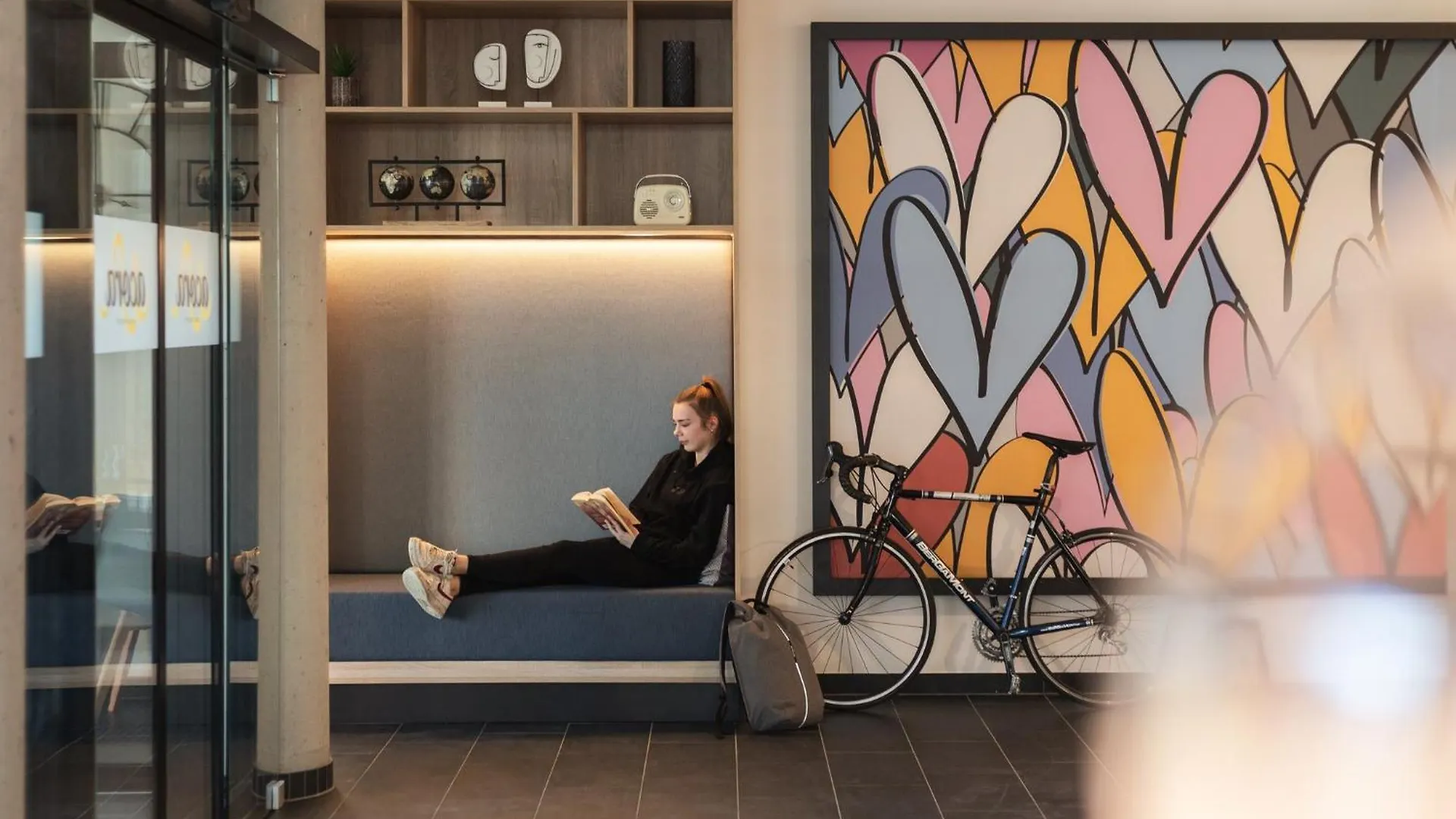 Aparthotel Candlewood Suites Berlin Charlottenburg By Ihg