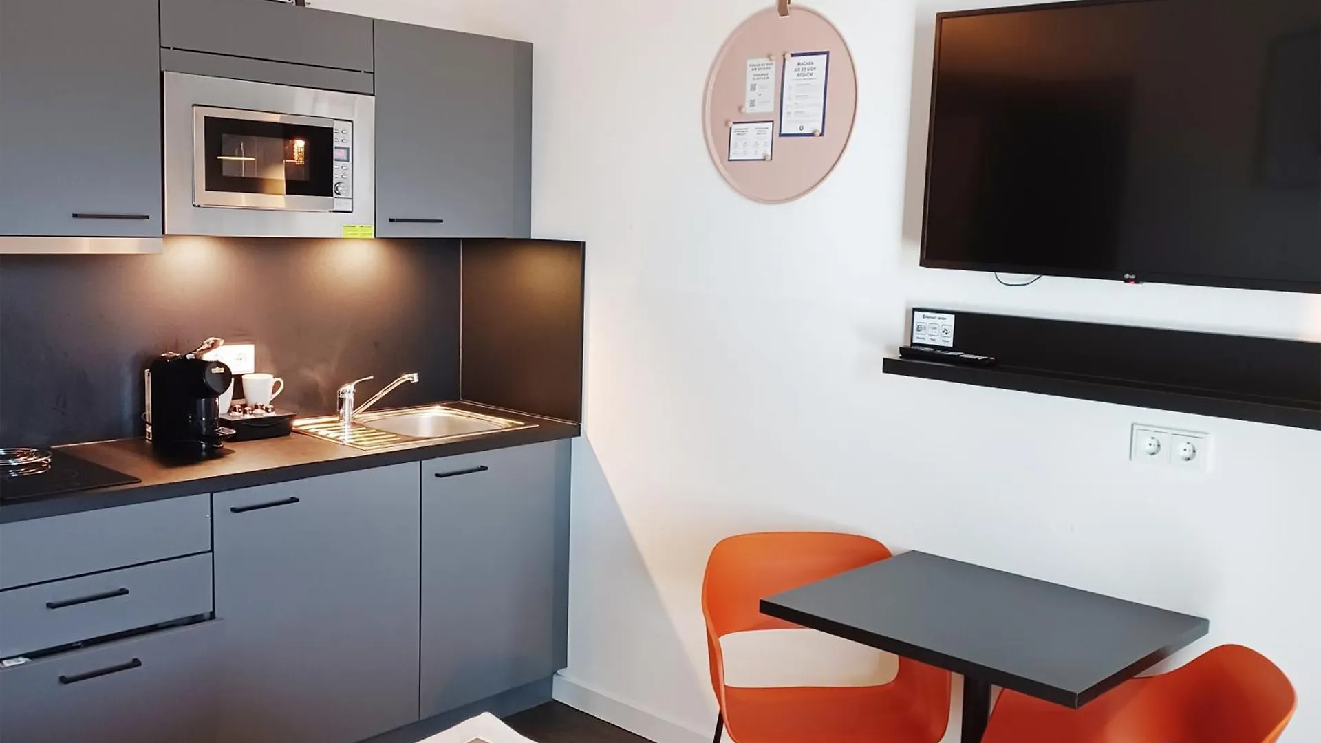 Candlewood Suites Berlin Charlottenburg By Ihg