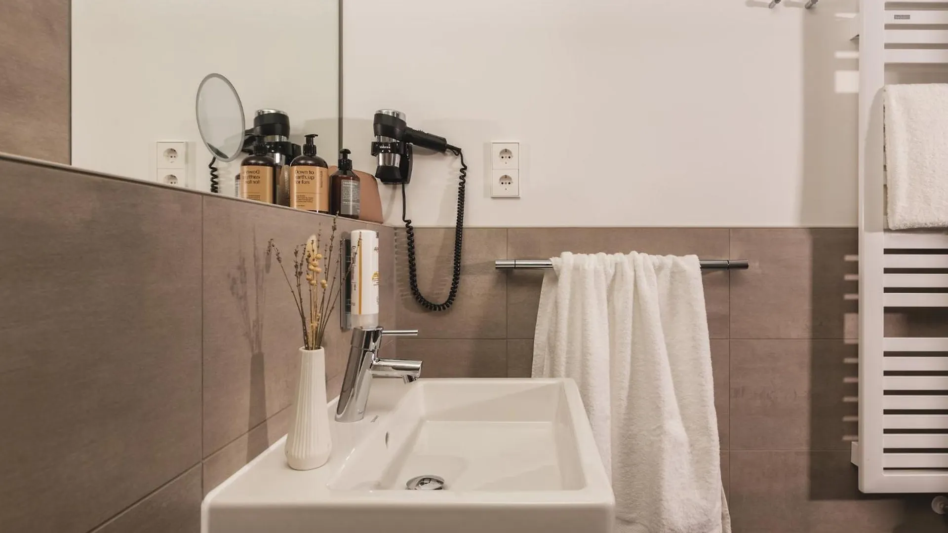 Candlewood Suites Berlin Charlottenburg By Ihg Hotel