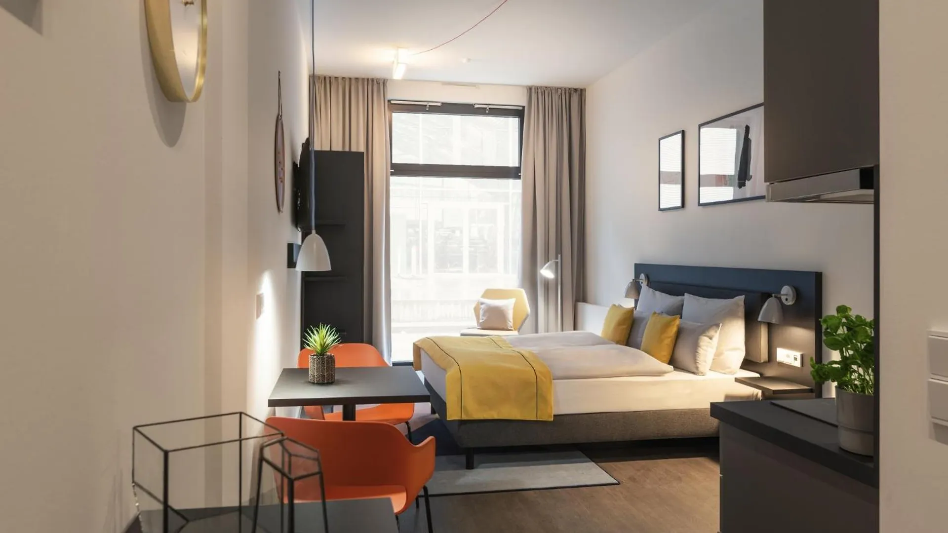 Candlewood Suites Berlin Charlottenburg By Ihg
